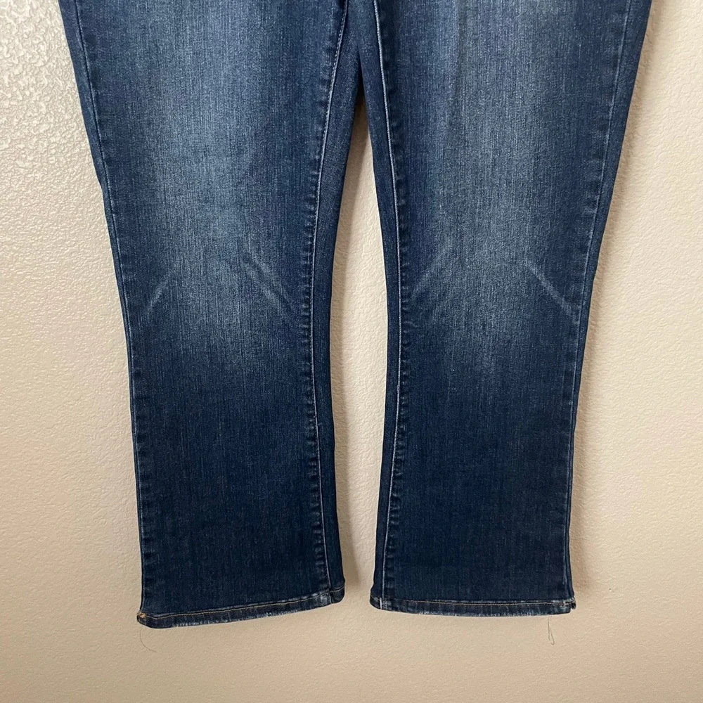 Judy Blue Jeans Womens 32 15 Blue Slim Bootcut High Rise Distressed Denim Cotton